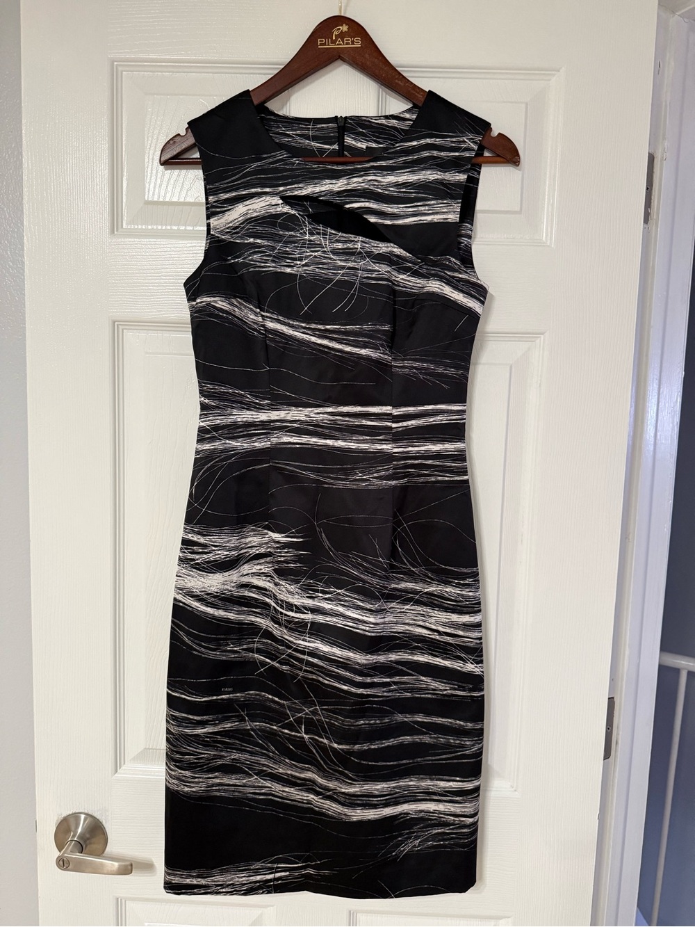 Versus By Versace Black and White Wave-Print Sleeveless Sheath Dress
